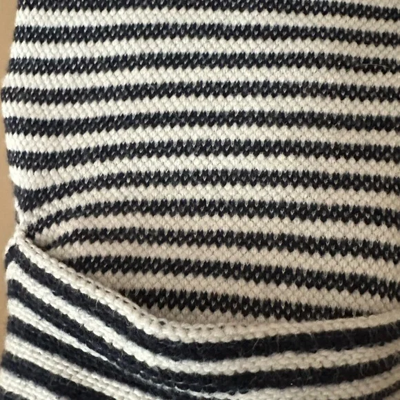 Loft sweater with belt - Picture 3 of 3